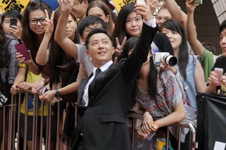 4K  Han Geng @ Transformers : Age of Extinction 4 -