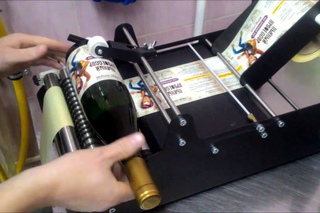 Ручная этикетировочная машина Labelmatic / manual easy labeling machine