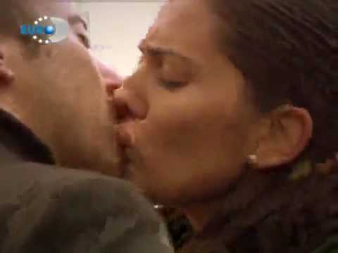 Binbir Gece Kiss in the