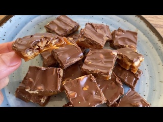 Snickers Tadnda Karamelli ekerleme  Nasl YaplrKaramel Tarifi|Chocolate Peanut Caramel Toffiee|
