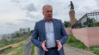 Поздравления нашим выпускникам от Главы администрации Советского района Дмитрия Дмитриева !