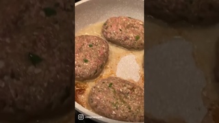 SALISBURY STEAK, GARLIC MASHED POTATOES, & CREAMED SPINACH