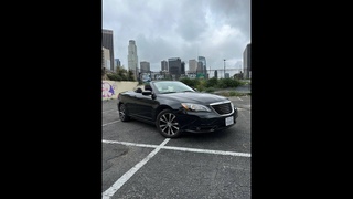 Аренда авто в Лос Анджелесе – прокат Chrysler 200C cabriolet black |