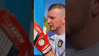 А что делают перед игрой ваши вратари #футбол #юмор #скетч #вратарь