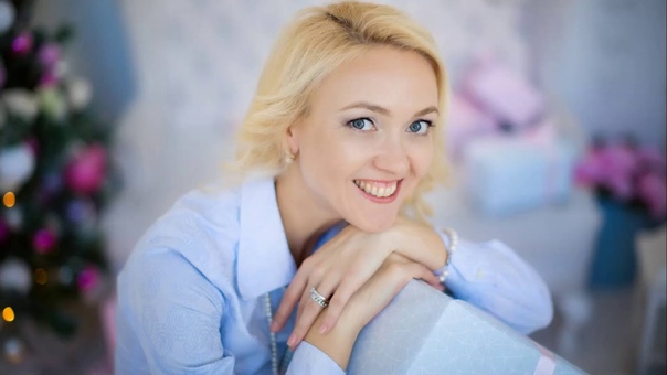 Backstage by Aleksandra