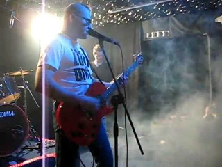 Loud ’ N ’ Dirty - Spiderman (runaway) отжиг под сценой!