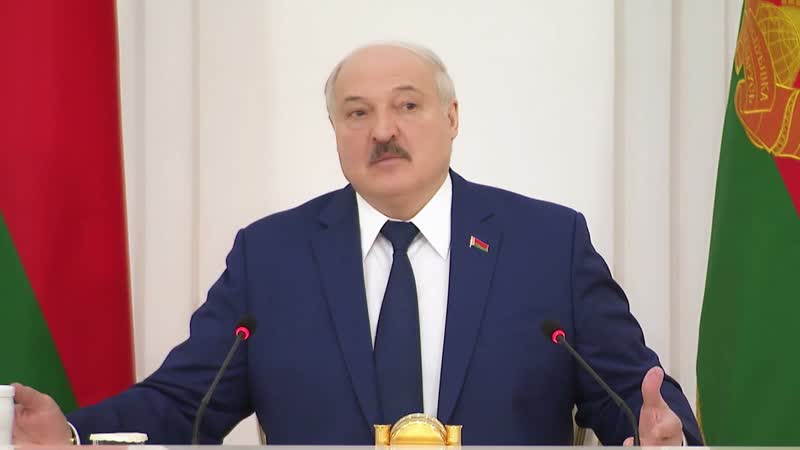 Лукашенко: У него полгектара, а сын хочет там что то
