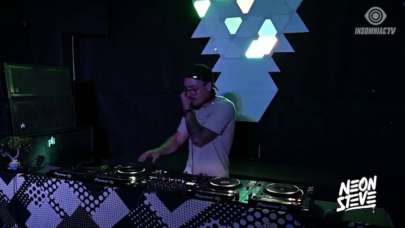 Neon Steve Insomniac Livestream 09, 09,