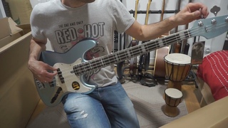 Unboxing Sire Marcus Miller V7 2nd gen Alder-4  LPB  (Thomann)