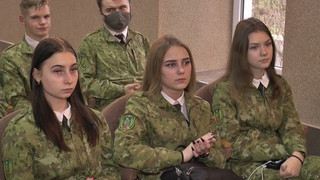 Лидский пограничный отряд пригласил старшеклассников на день открытых дверей