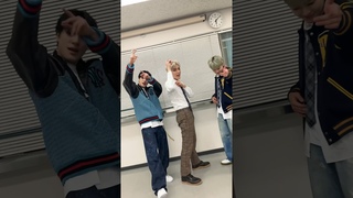 ﾍ(.◜◡◝)୨୧(◕‿◕)୨୧(ˊɞ̴̶̷ᴗɞ̴̶̷`)╮ #TAEYONG #JENO #JAEMIN #TAP