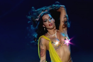 Ebru Bekker Bellydancer Drum Solo