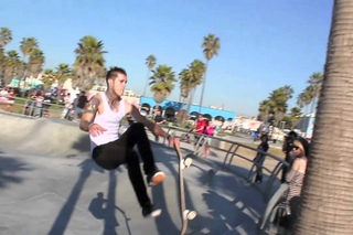 James Quaintance - Amazing Trick at Venice Beach Skate Park(шикарно!!!!)