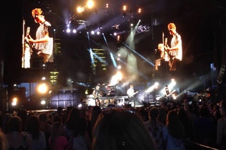 5 Seconds of Summer at Darien Lake on 7/6/16 - Part 1 - Carry On - Hey Everybody! - Money..