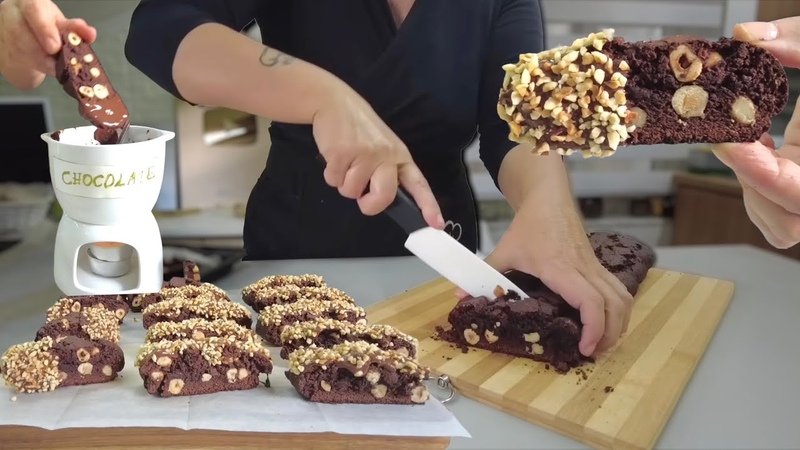 BISCOTTONI NOCCIOLE e CIOCCOLATO Idea regalo per