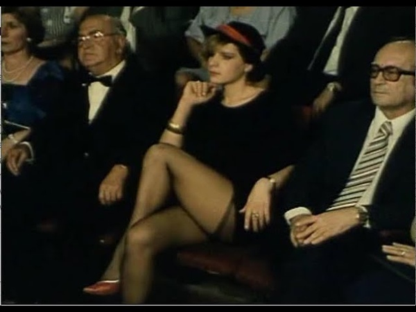 Pantyhose scene from An itan to violi