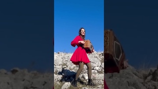 Tarantella dello zio eseguita da Maria Vita #musica #organetto #folk #tarantella