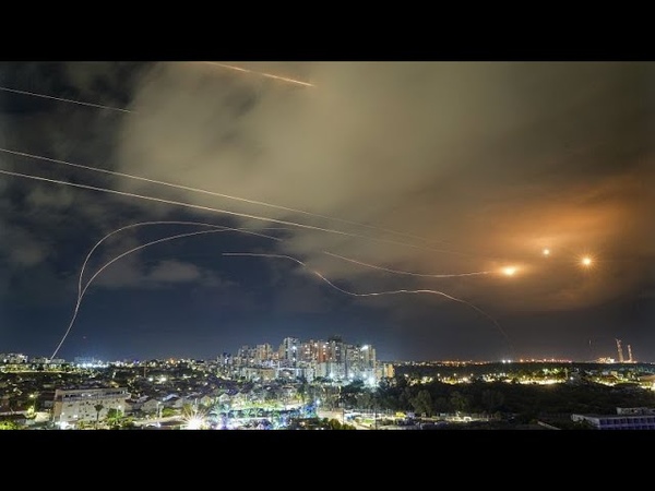 Bombe israeliane sullospedale: almeno 500 morti, secondo il ministero della Salute di
