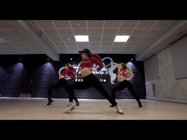 NEW WAY VOGUE, VOGUE CHOREO, Nina Bonchinche and