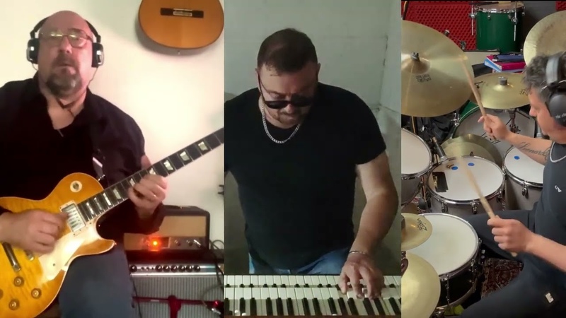 Sometimes I Feel Like Screaming ( D. Purple) played by Braidus Sabbi