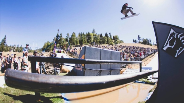 Zak Hale Wins 2015 Hot Dawgz Hand Rails, Trans World