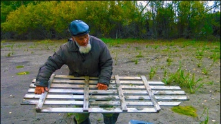 С дядей Толей по Арге. Хорошо в Тайге! Ч.4.7, сходили на озеро, у костра. Видео 4К
