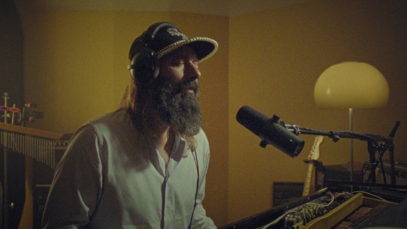 Sébastien Tellier Look Simple Mind Version ( Official