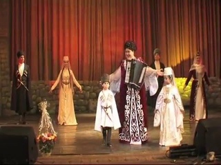 РАГОН ХОНГА.  АЛЛА КОКОЕВА И АНСАМБЛИ "ШАТАНА" И "САРМАТ"