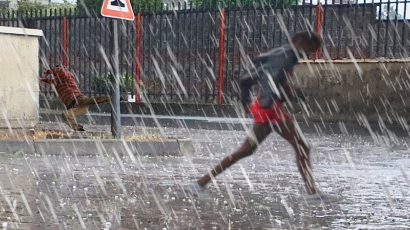 Heavy rains hit the Arab
