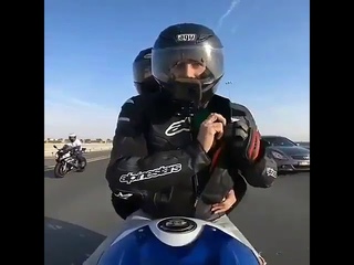 Сделал предложение на мотоцикле