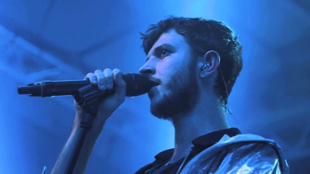Oscar and the Wolf Princes (live at Club
