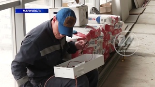 В Мариуполе кинотеатр Комсомолец продолжают восстанавливать специалисты из Санкт-Петербурга.