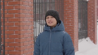 Посмотри на город...