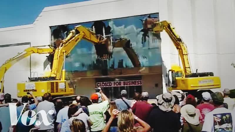 What Americas shopping mall decline means for social