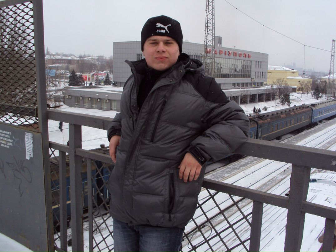 Роман Зал | New York City