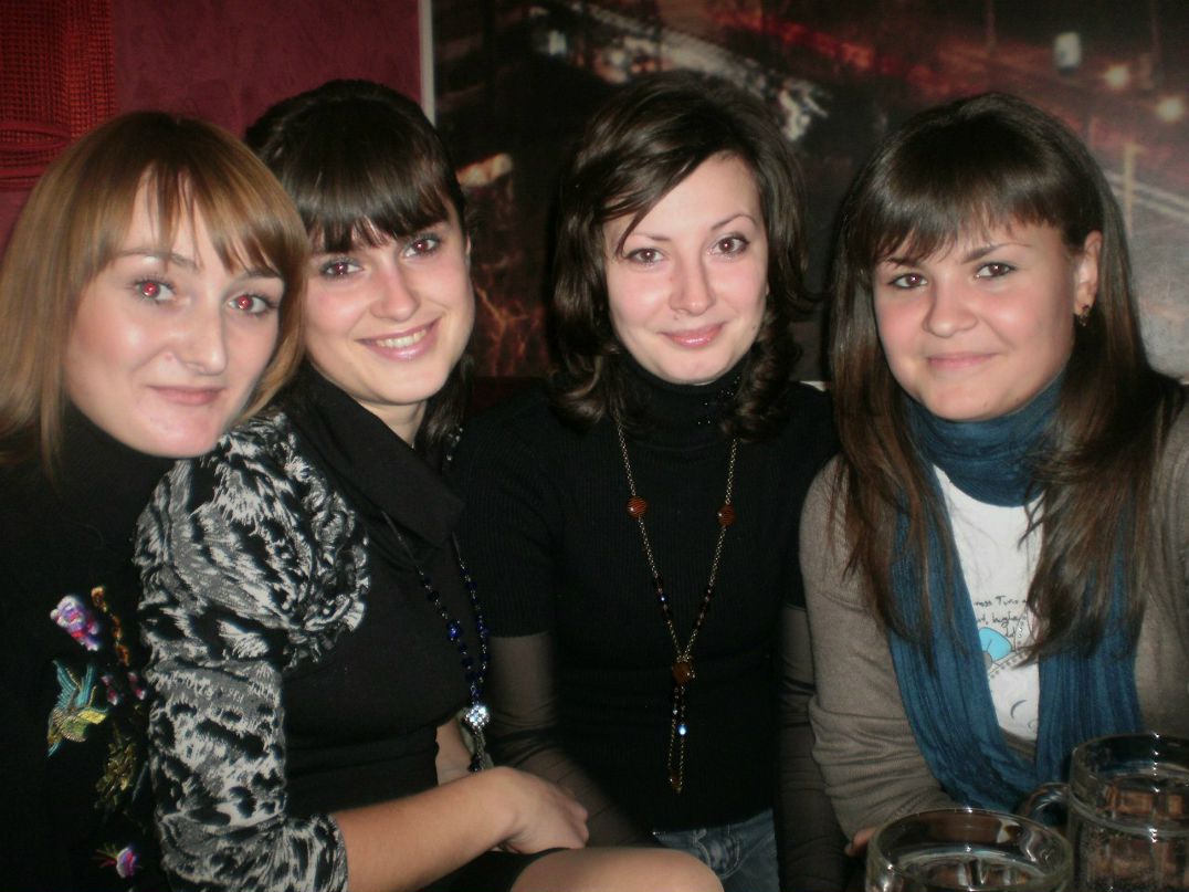 Оля Сікачова | Мовники