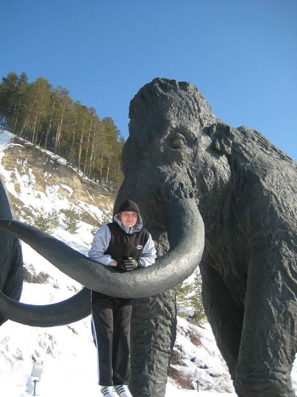 Юрий Леонов | Сургут