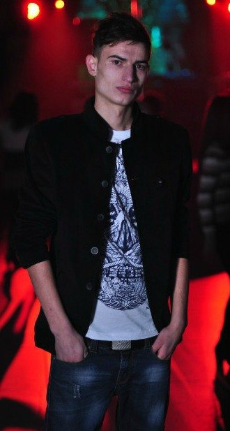 Сизокрылый Птаха | Черновцы