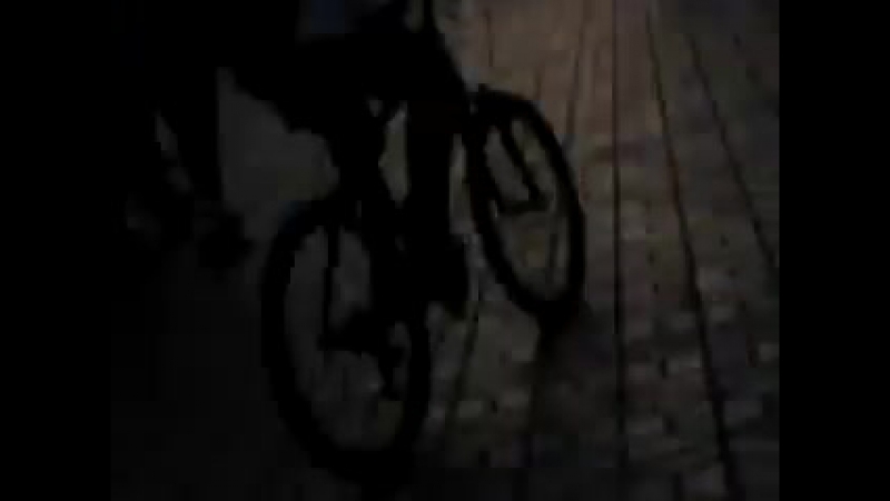 Воть это лето 2007г )Голые дядьки с носками на письках