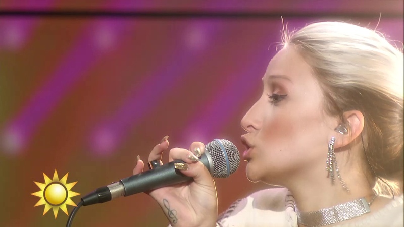 Rebecka Karlsson med låten Cant Stop Nyhetsmorgon (