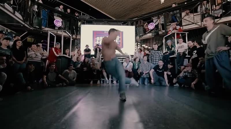 Shorty Fingers ( ONE PEACE YES ) VS Bboy GUN Exhibition Battle OBL 2018 2019 Stage