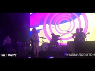 Pramore - fake happy Live In jakarta 25 agustus 2018