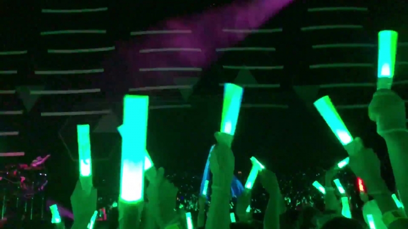 Hatsune Miku Concert 2018 LA HD 1080 P 60 FPS