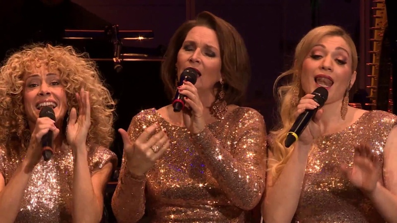 THE MUSIC OF JAMES BOND Bond Medley with Nazide Aylin, Maya Hakvoort and Sandra