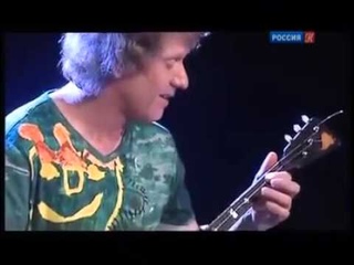 Нереально космическая музыка, меняющая все представление о балалайке.