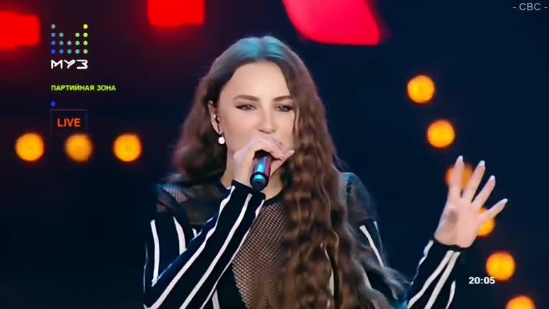 Artik Asti Ева