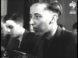 Civvy Suit To Battle Dress (1946)