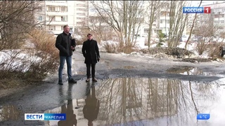 Техника карельского МЧС помогает откачивать лужи на улицах Петрозаводска