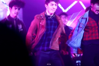 Fancam 161210   (Gorilla)  ver. , PENTAGON HUI