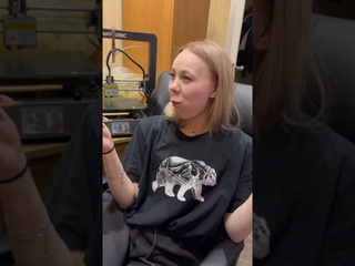 Алина пробует ролл с CAROLINA REAPER!!!